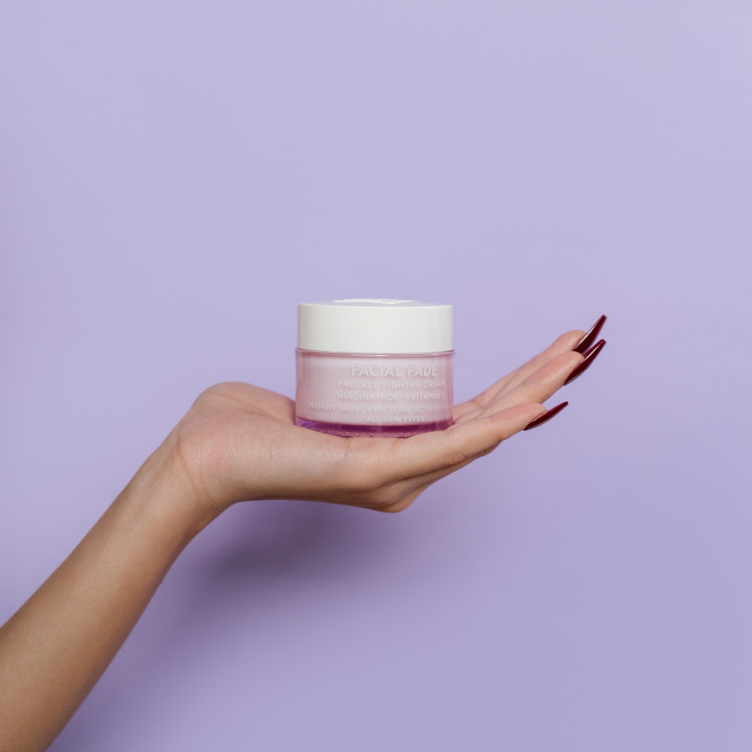 D Premium Freckle Fighter Cream - Lipcara